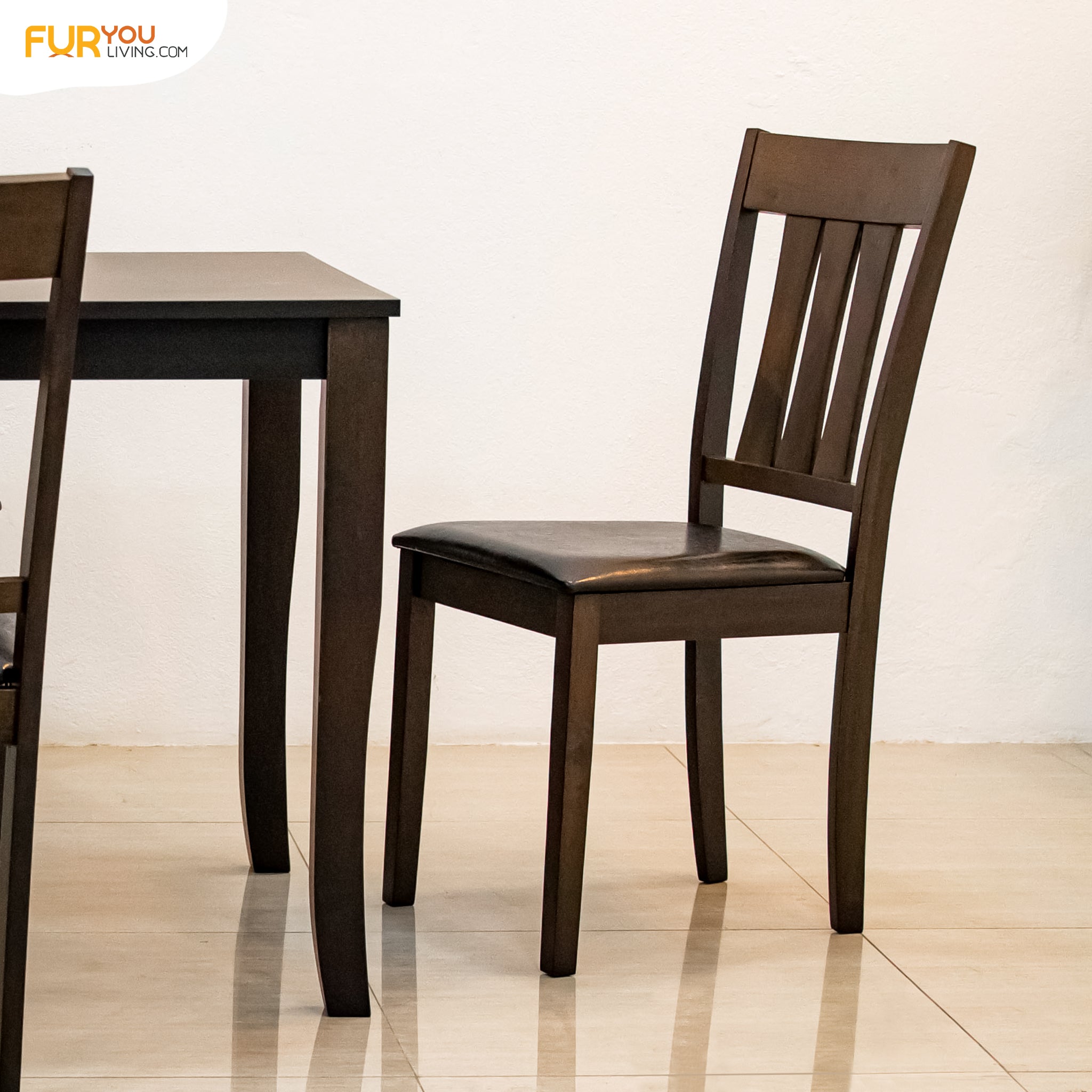 ชุดโต๊ะอาหารไม้ 1.6 ม. รุ่น ทารา TARA