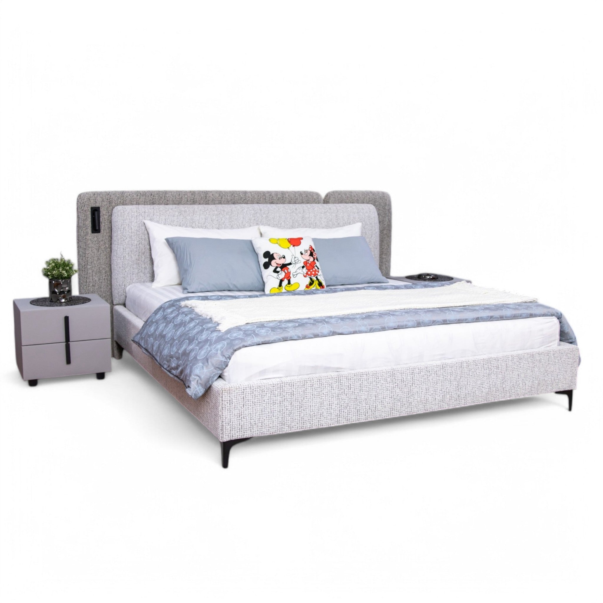 เตียงนอนผ้า "มิแรนด้า MIRANDA" มีไฟ LED หัวเตียง ขนาด 6 ฟุต