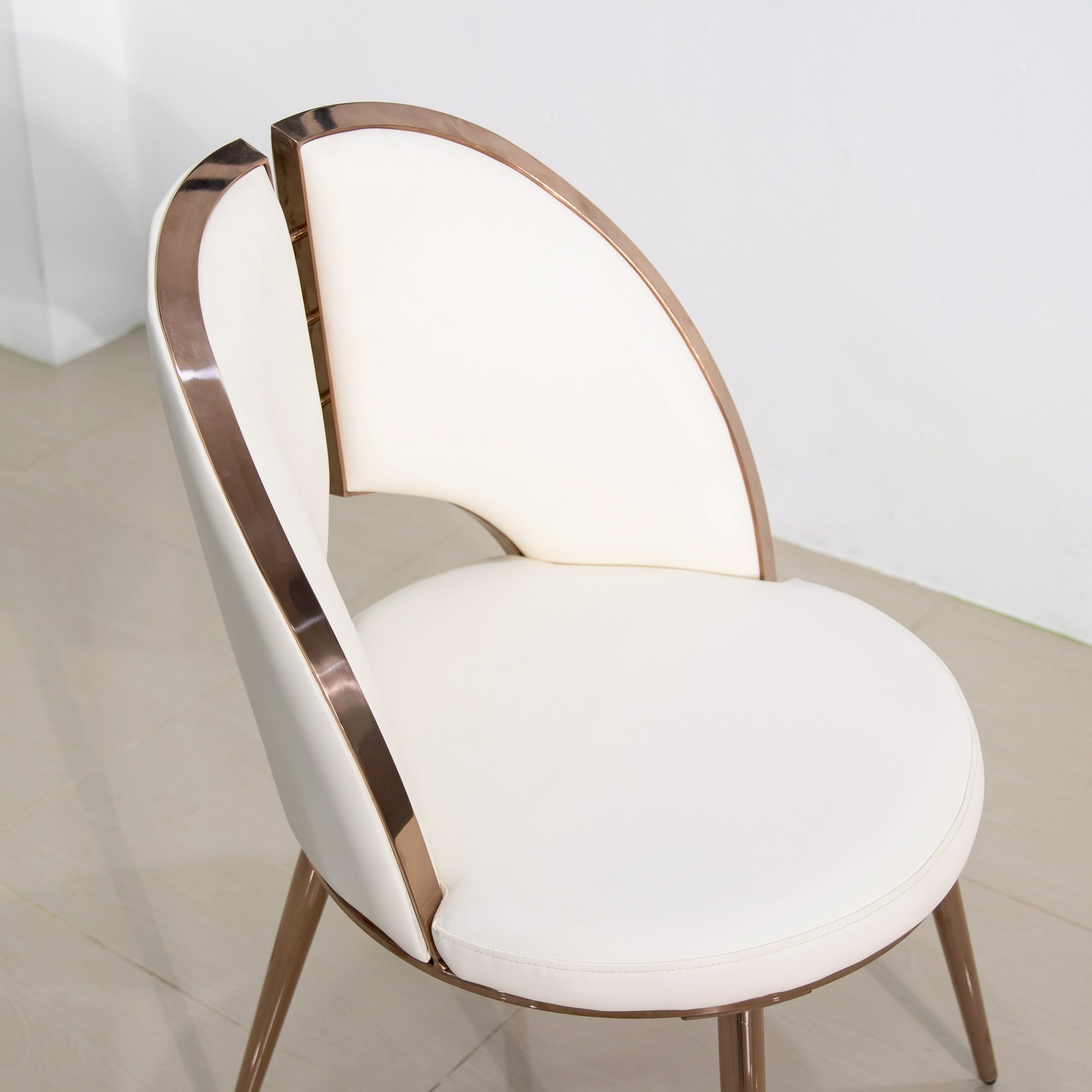 เก้าอี้อาหาร ขาสีโรสโกล์ด รุ่น ไวโอเล็ต Violet