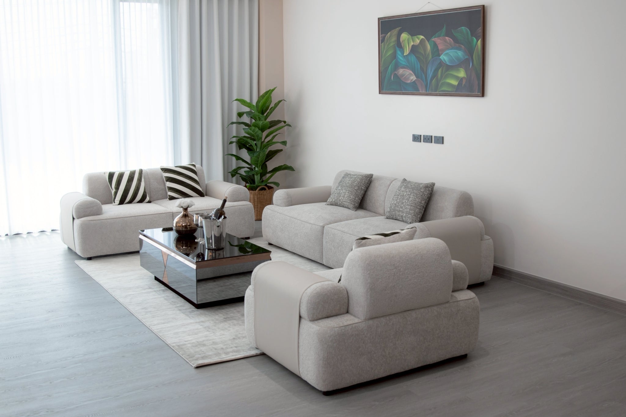 โซฟา modern luxury รุ่น PRISTINE