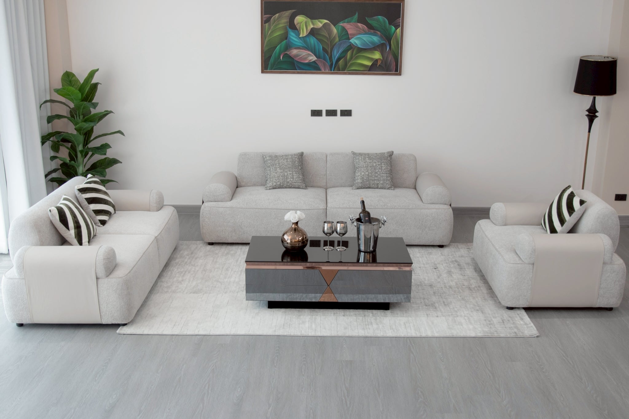 โซฟา modern luxury รุ่น PRISTINE