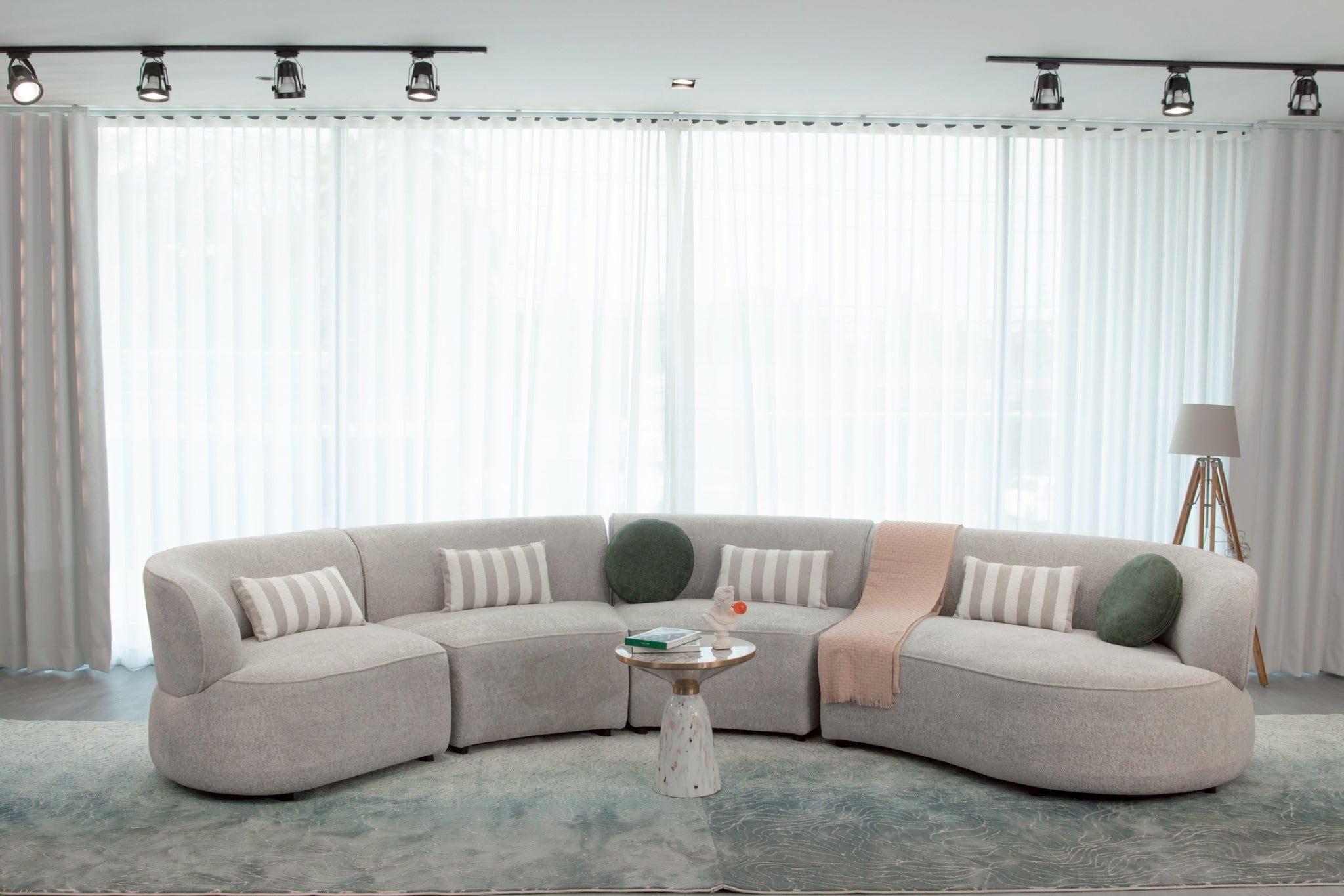 โซฟา modern luxury รุ่น BLISSFUL