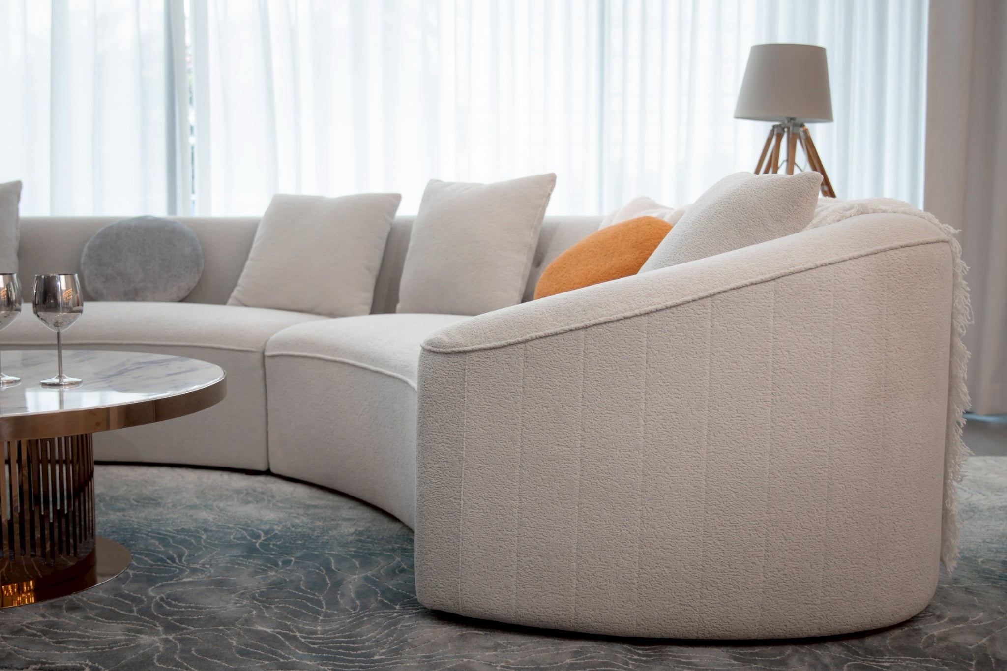 โซฟา modern luxury รุ่น VALENZA
