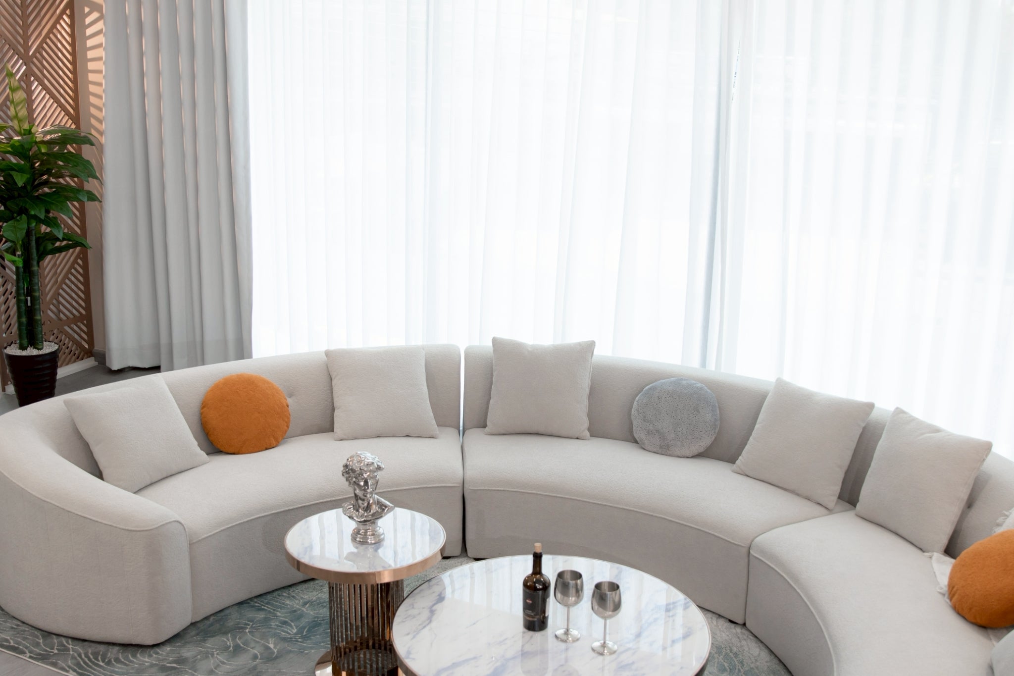 โซฟา modern luxury รุ่น VALENZA