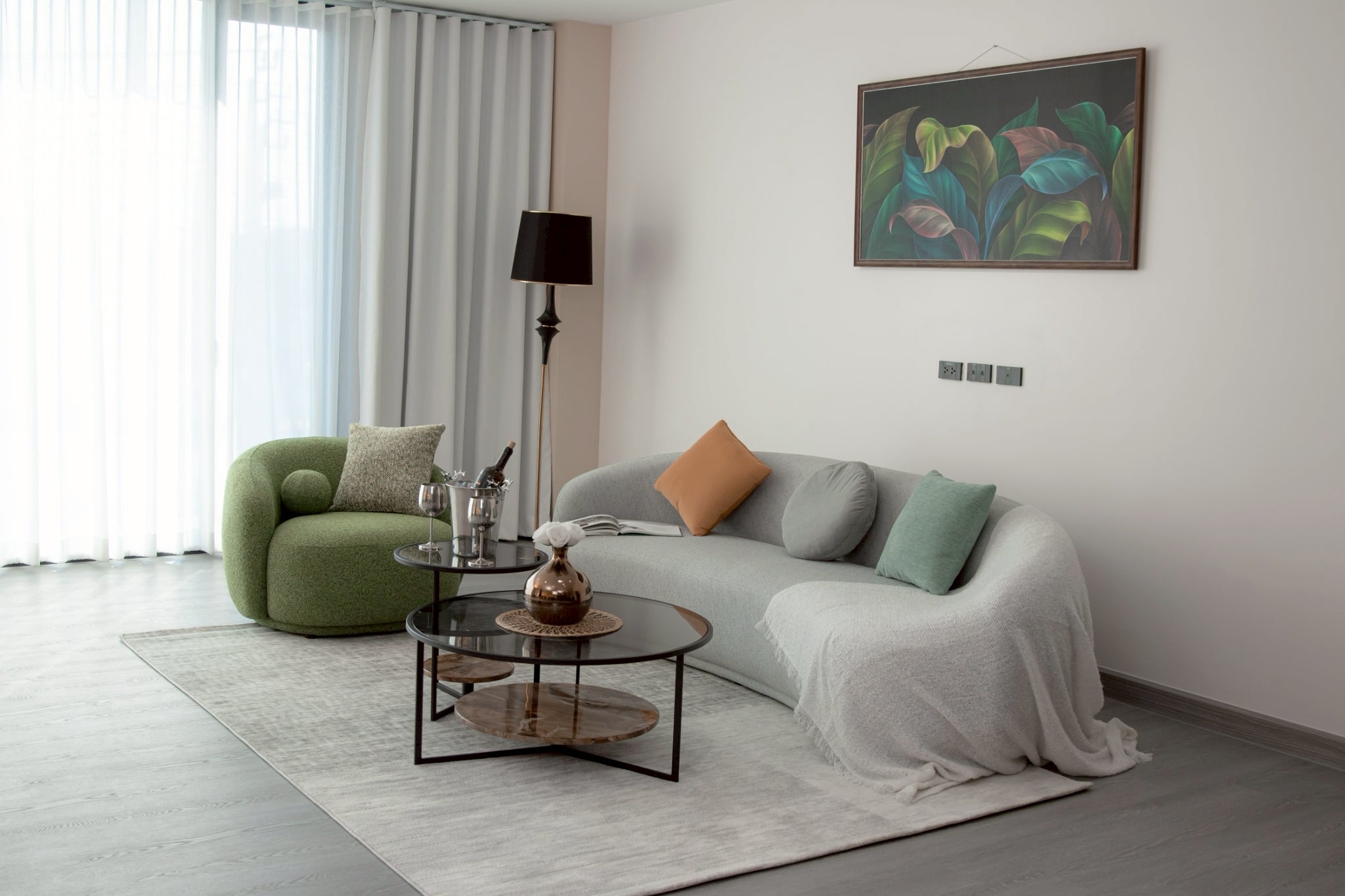 โซฟา modern luxury รุ่น SOFIENNA