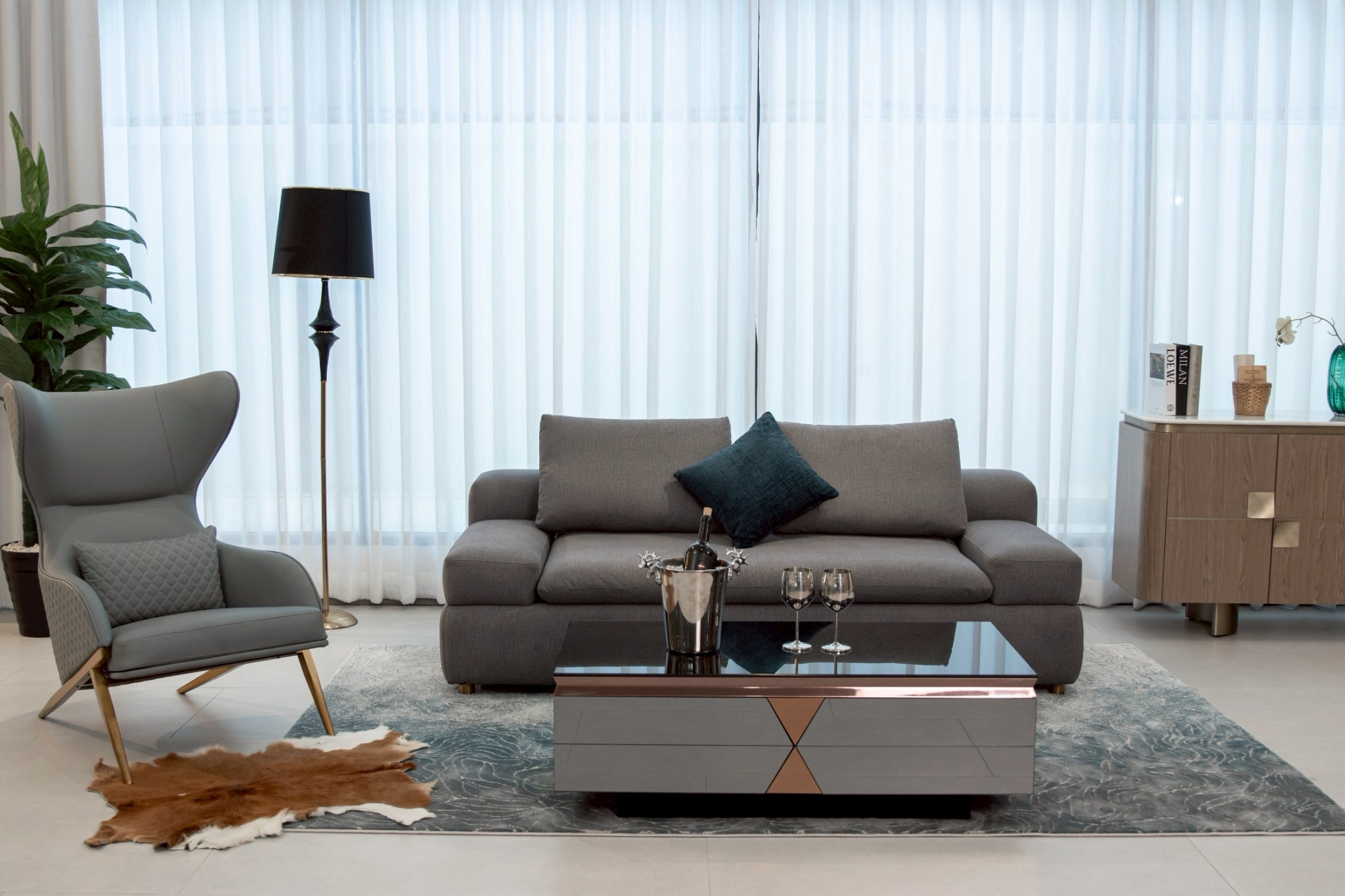 โซฟา modern luxury รุ่น RESTORA