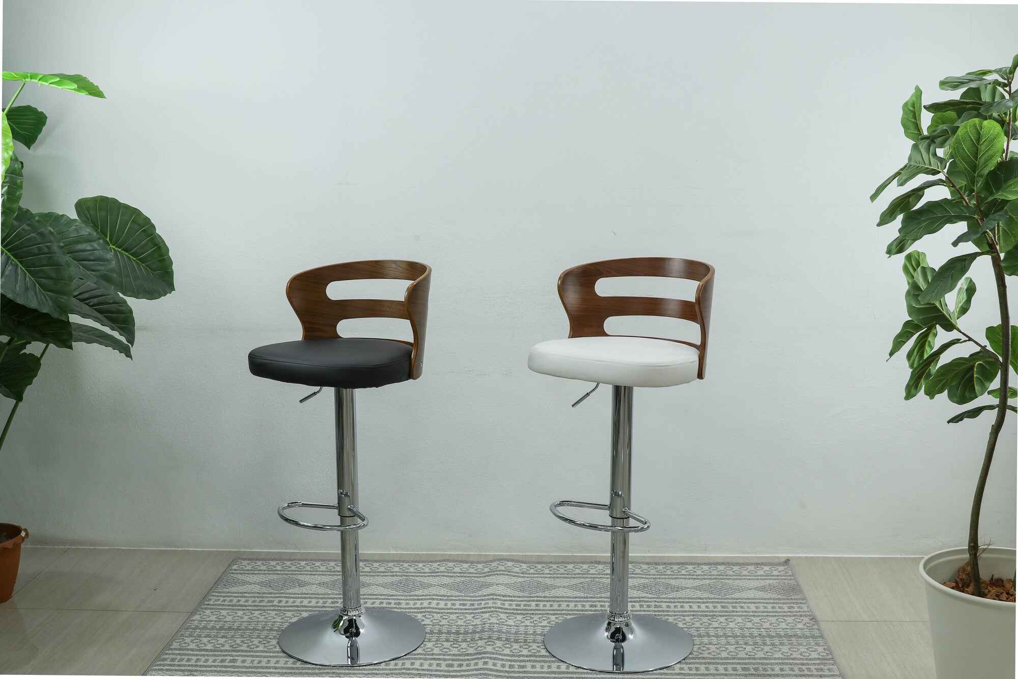 ชุดโต๊ะบาร์ไม้ รุ่น จูดี้ JUDY + อีริค ERICK