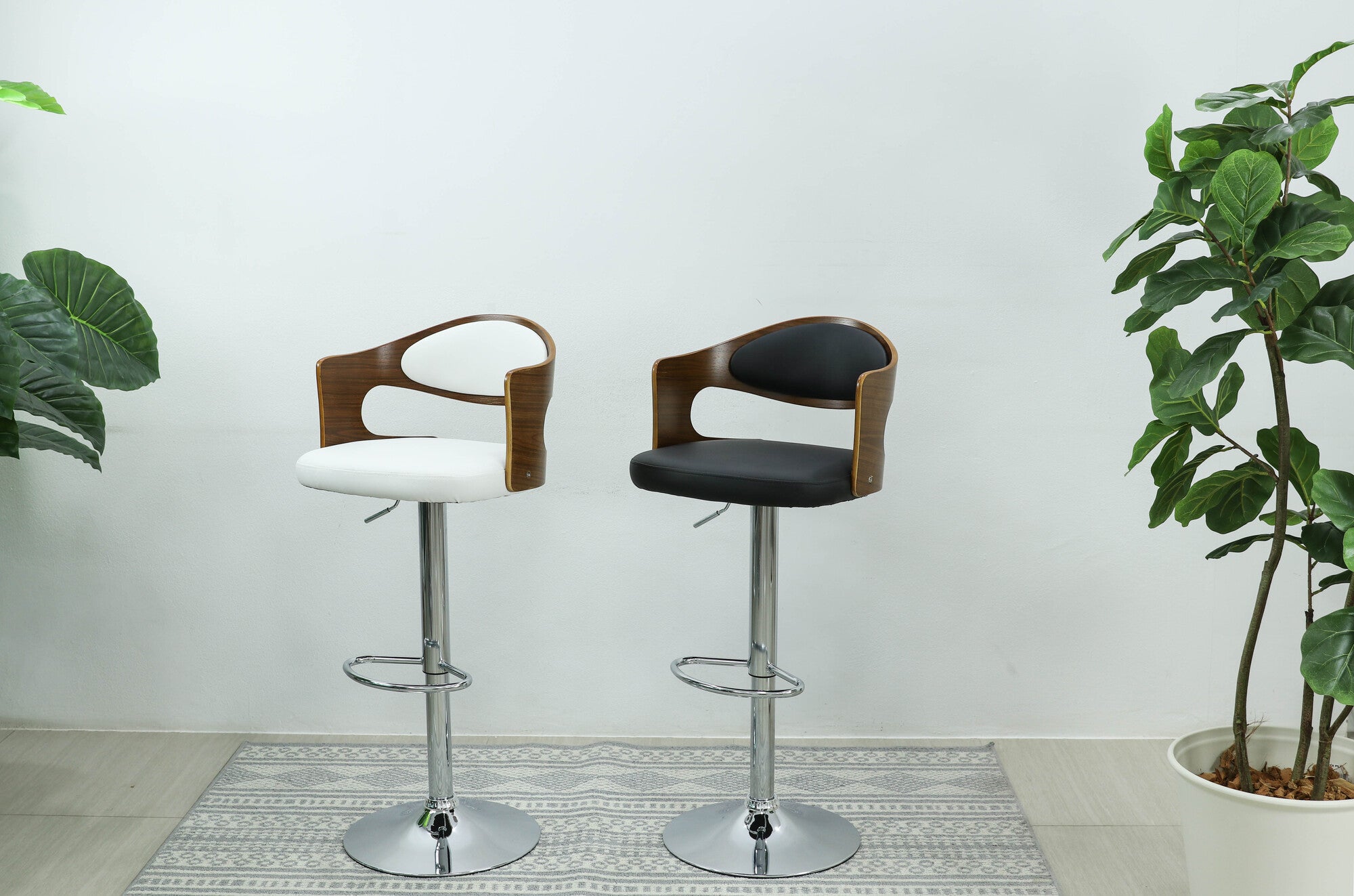 ชุดโต๊ะบาร์ไม้ รุ่น จูดี้ JUDY + เรติโอ RATIO