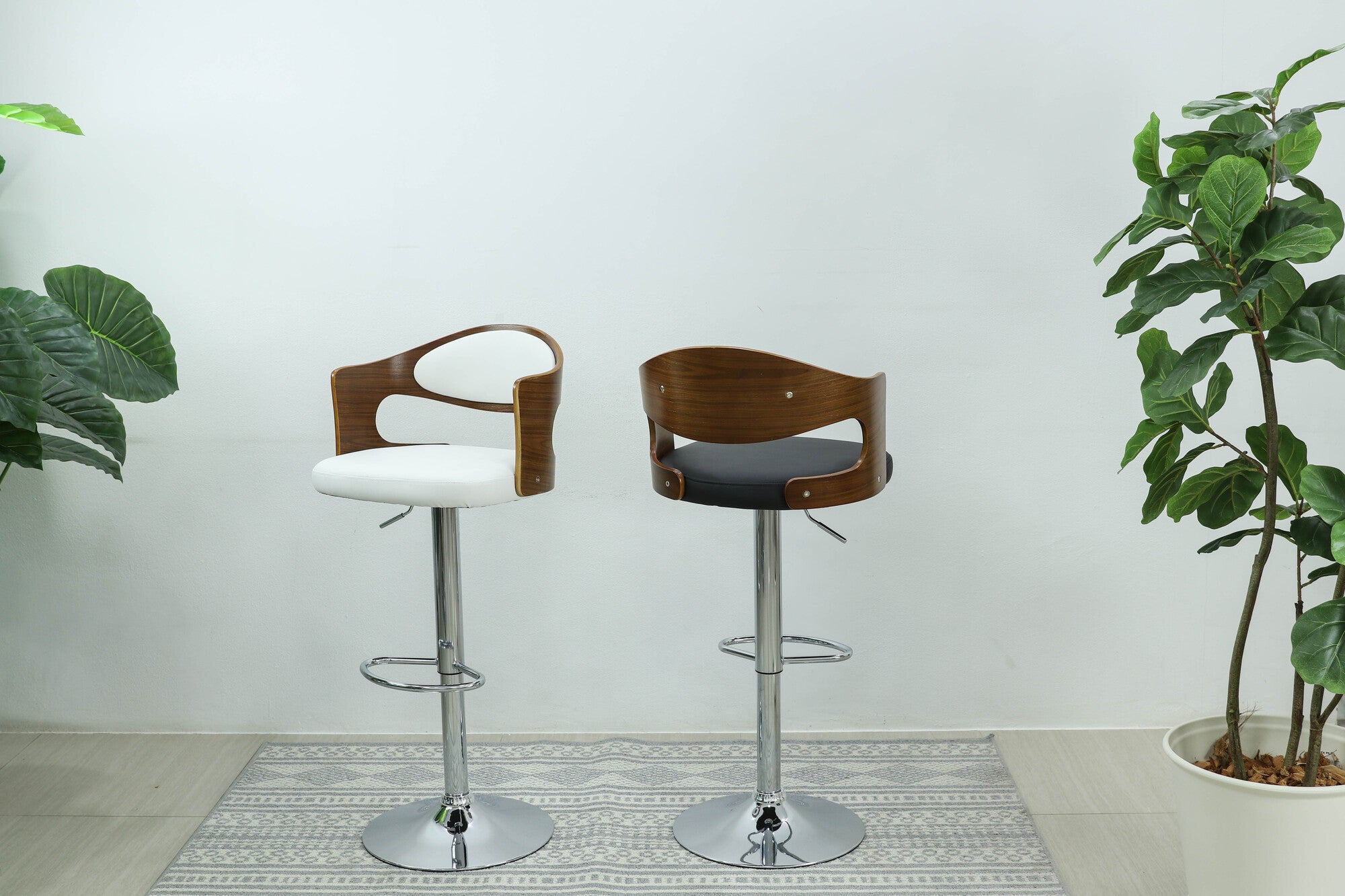 ชุดโต๊ะบาร์ไม้ รุ่น จูดี้ JUDY + เรติโอ RATIO